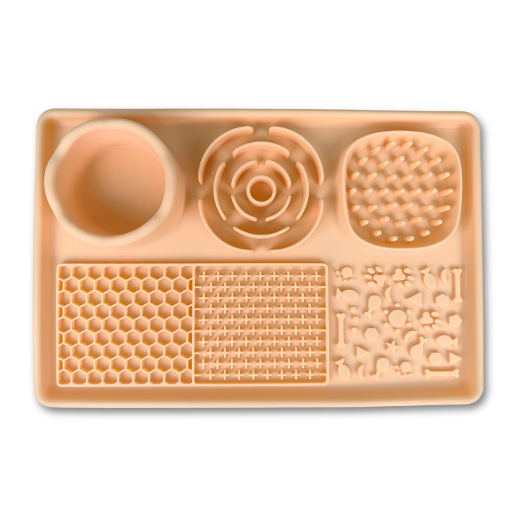 Pet feeding mat
